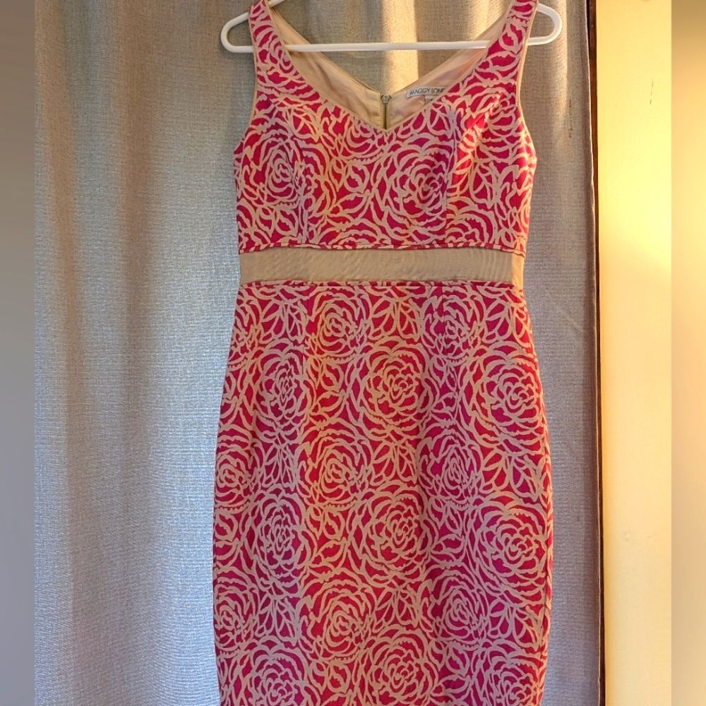 Elegant Pink and Cream Floral Dress
